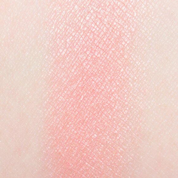 MAC IN LIVING PINK eyeshadow Refill Pan NIB - Picture 3 of 6